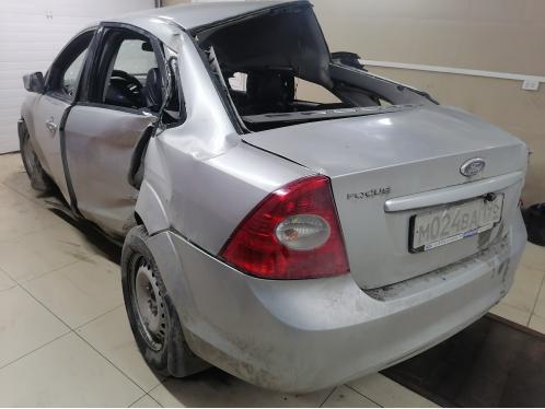 Ford Focus 2 2011 1.6 МТ, 9.04.2025