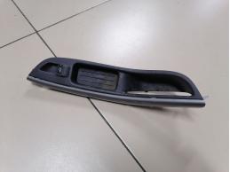 Кнопка стеклоподъемника