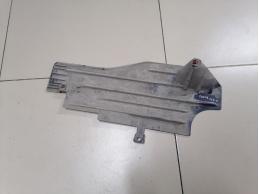 Защита антигравийная левая