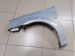 Крыло переднее левое