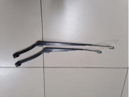 Поводок стеклоочистителя