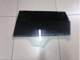 Стекло двери задней левой