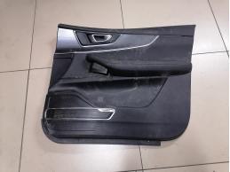 Обшивка двери передней правой