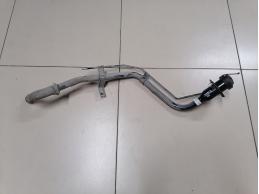 Горловина топливного бака