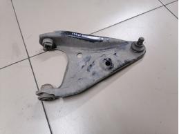 Рычаг передний правый