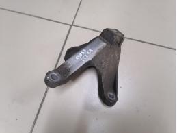 Кронштейн опоры мкпп