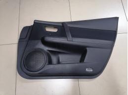 Обшивка двери передняя правая