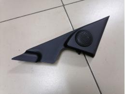 Крышка зеркала внутренняя правая