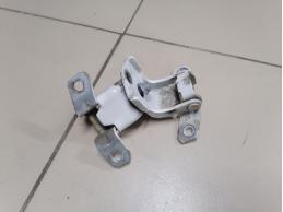 Петля двери задней левой