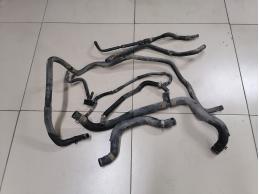 Патрубок охлаждения