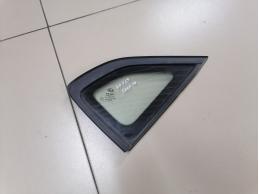 Стекло кузовное заднее правое