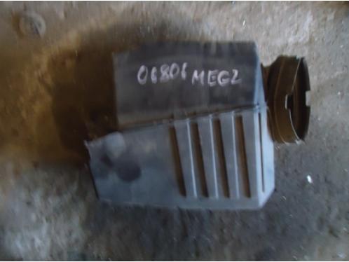  MEGANE II  Резонатор воздушного фильтра 1.4л